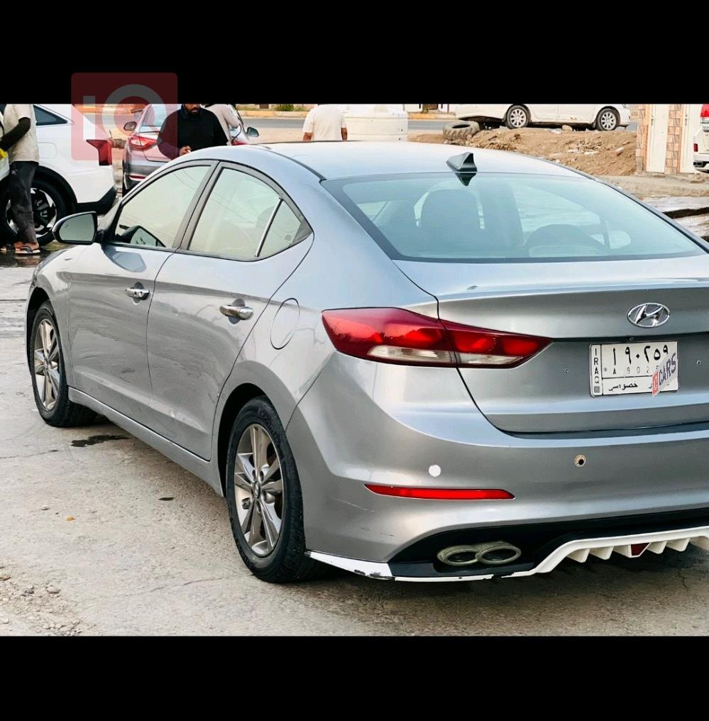 هیوندای ئەلەنترا